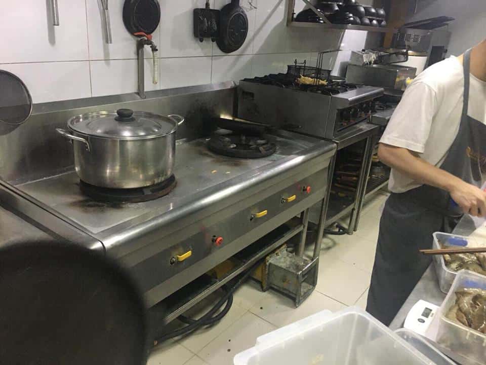 thanh lý thiết bị bếp nhà hàng TP HCM