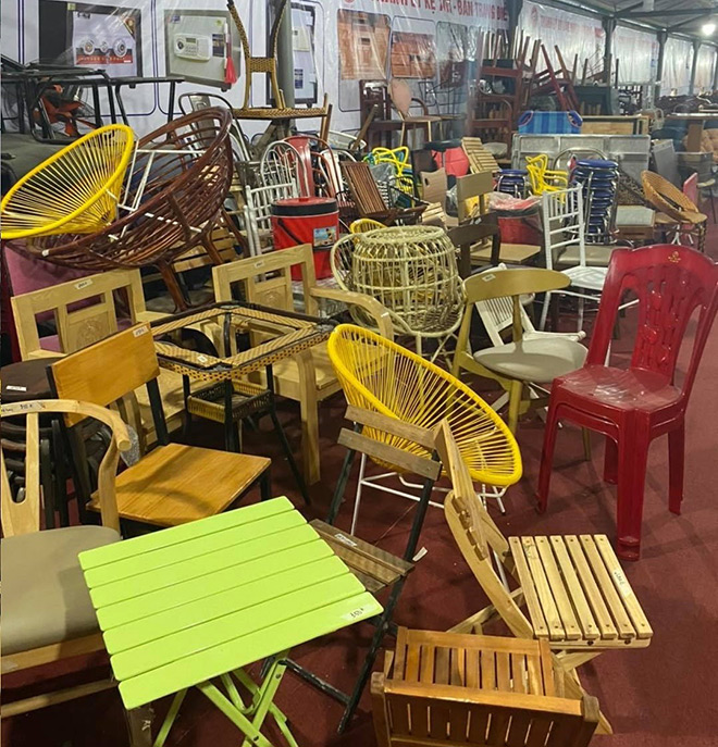 bàn ghế nhà hàng cũ tphcm