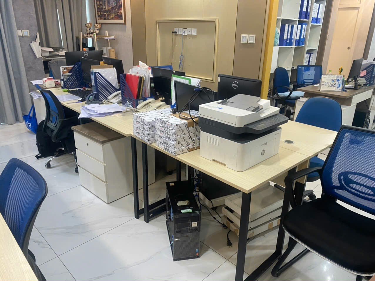 Thu mua thiết bị văn phòng
