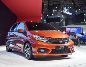 ‘Xe cỏ’ cạnh tranh khốc liệt